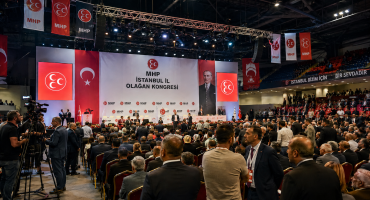 İstanbul’da Kongre Hareketliliği: MHP 29 Ağustos’ta Akatlar’da Toplanacak